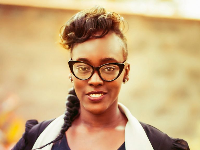 cat-eye-glasses