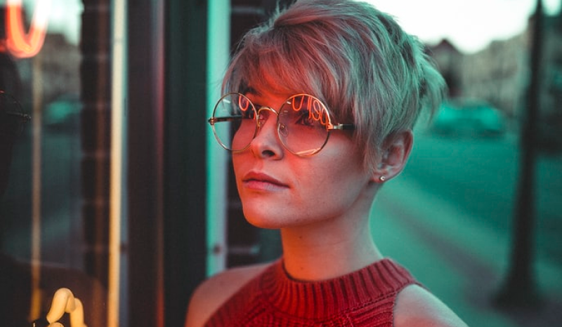 Lady with short hair